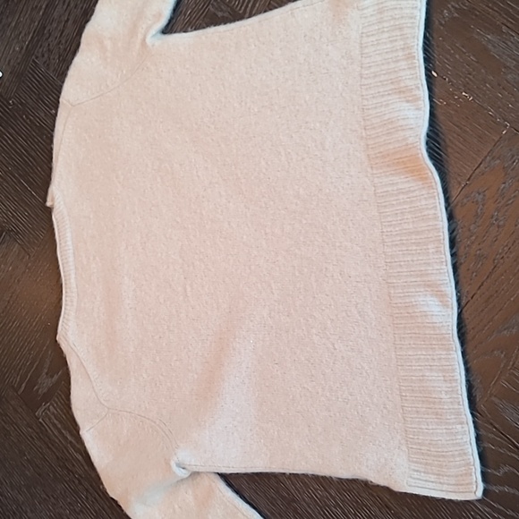 Jenni Kayne Everyday Sweater - Picture 10 of 13